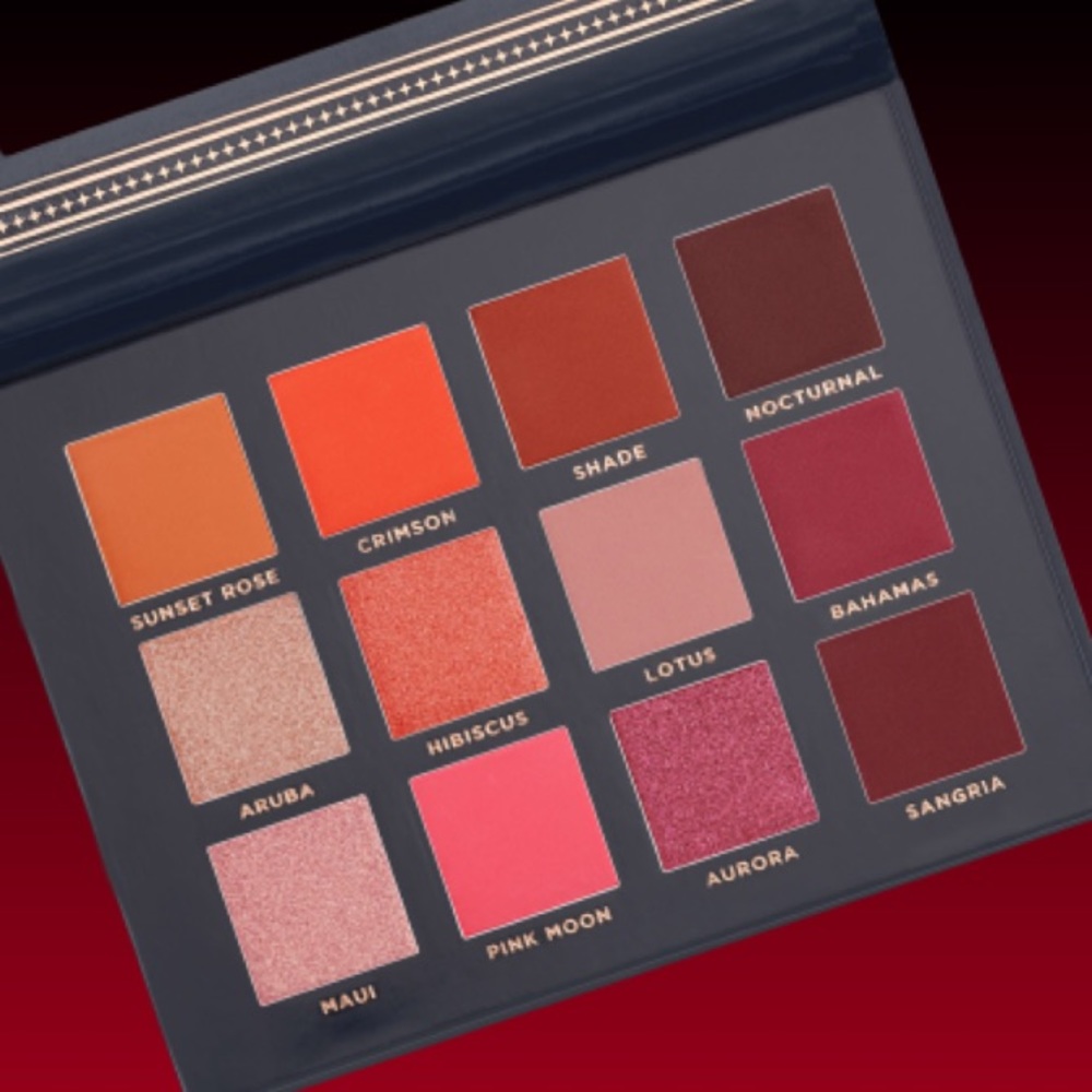 Ace Beautè Scarlet Dusk Eyeshadow Palette